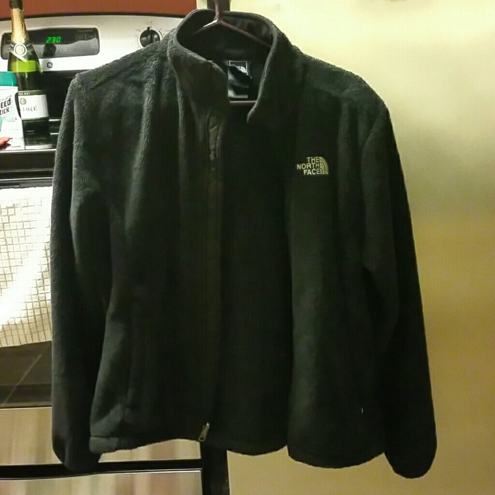 Womens Medium Soft fleece North Face Jacket
